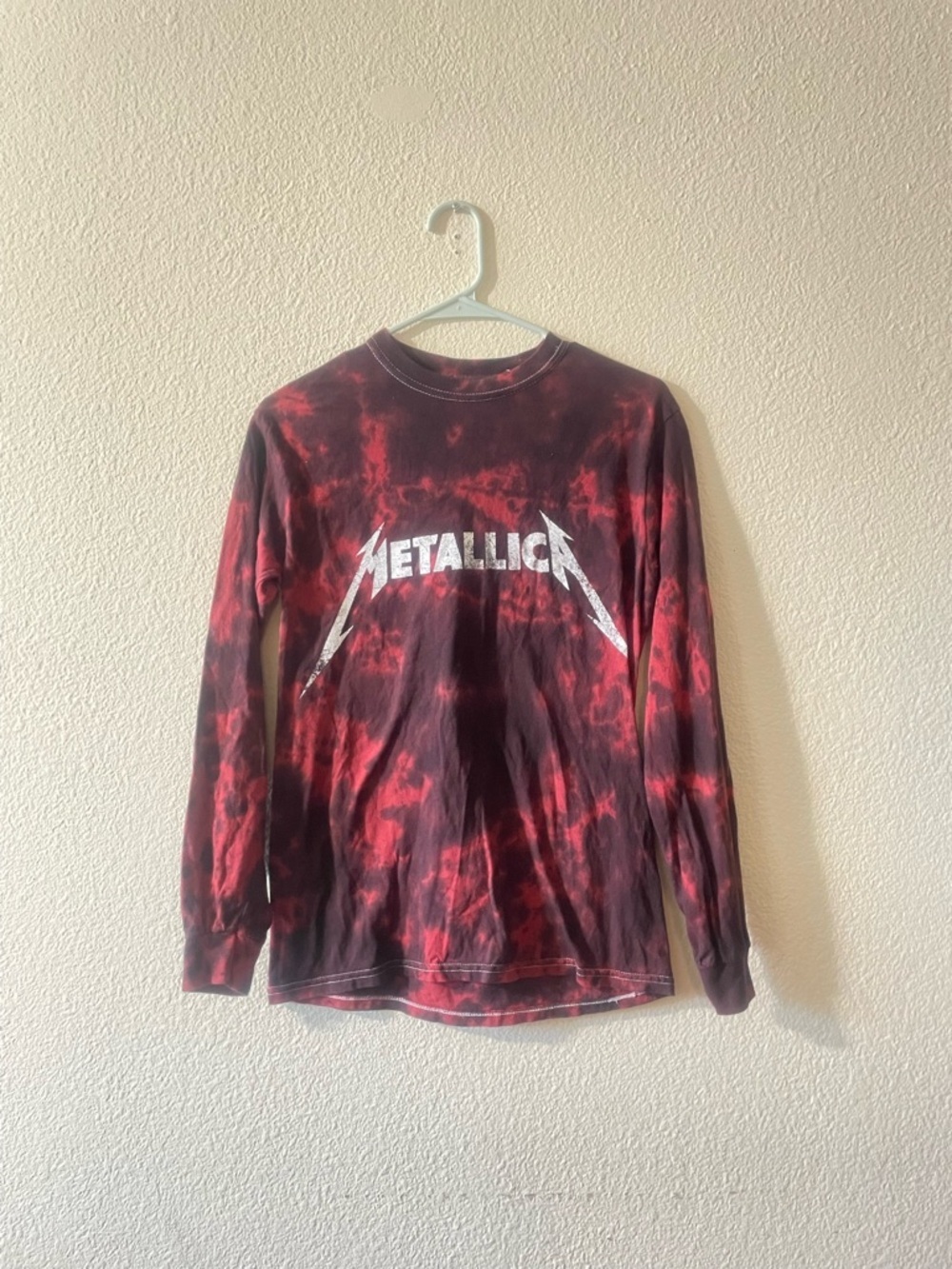 Metallica Long-Sleeve Tie-Dye Band Tee - Red/Black
